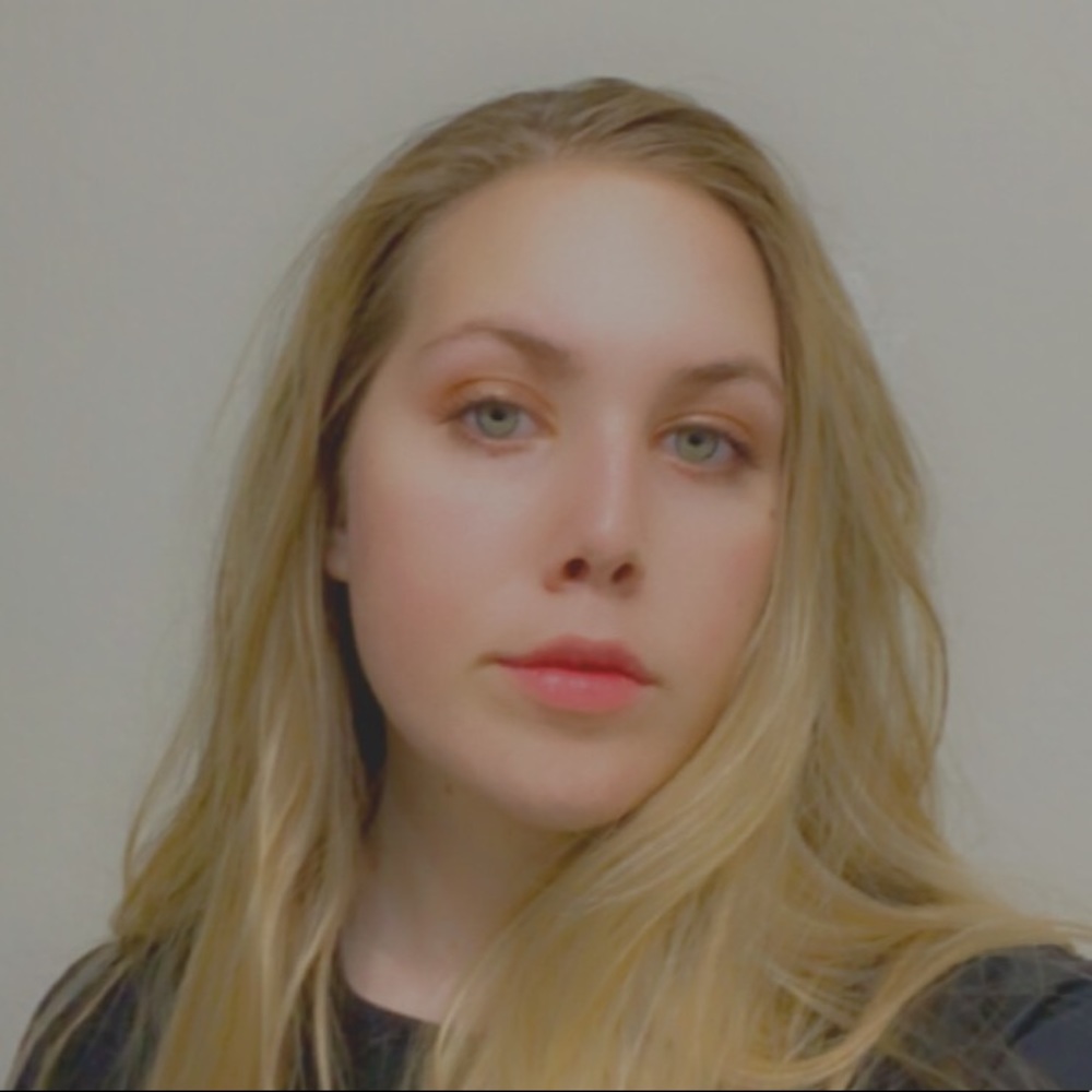 Meet your Posher, Isabella
